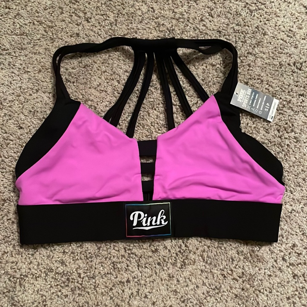 BRAND NEW VS Pink sports bra